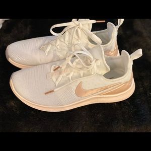 Nike women’s running shoes